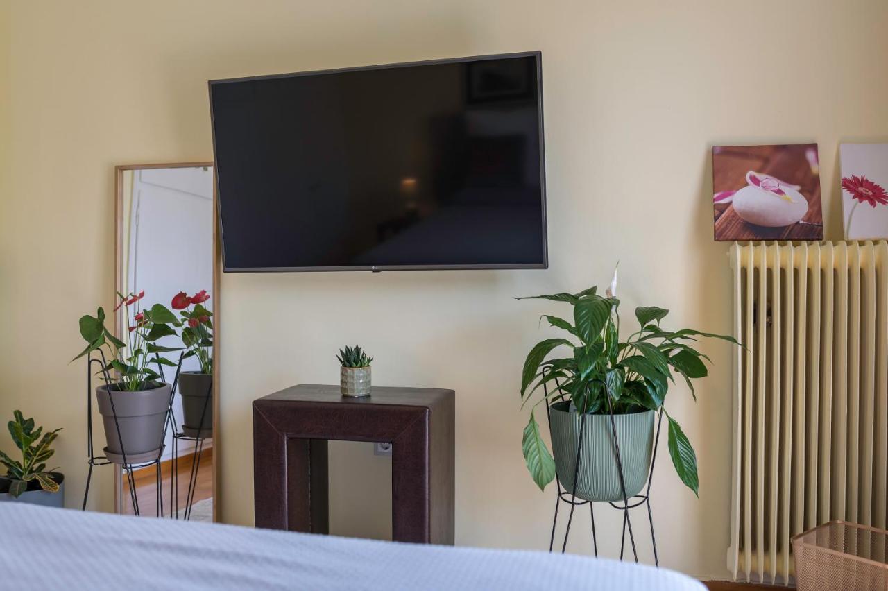 Magnificent Relax Athens Voula Apartment Bagian luar foto