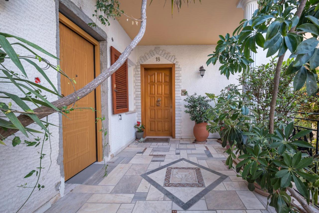 Magnificent Relax Athens Voula Apartment Bagian luar foto