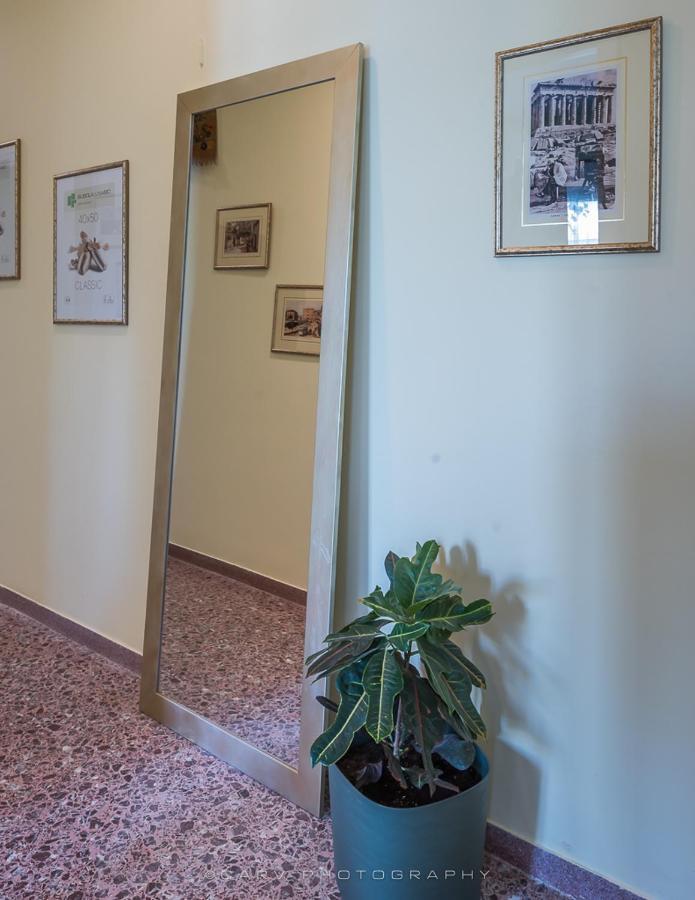 Magnificent Relax Athens Voula Apartment Bagian luar foto