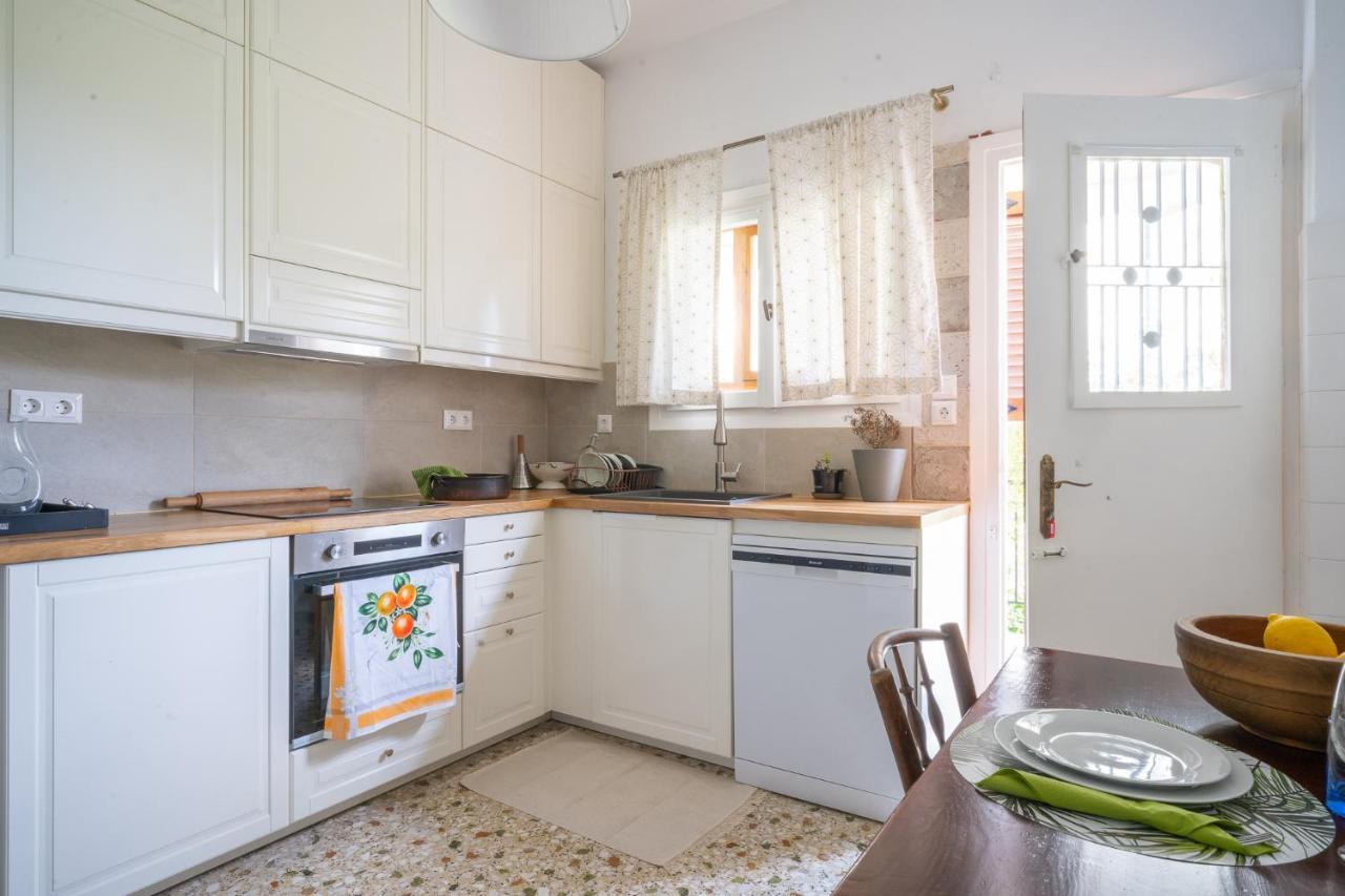Magnificent Relax Athens Voula Apartment Bagian luar foto